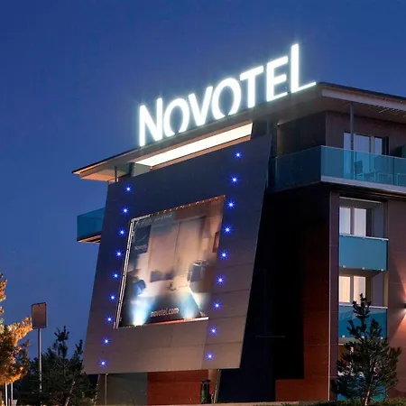 Novotel Lausanne Bussigny Otel Crissier