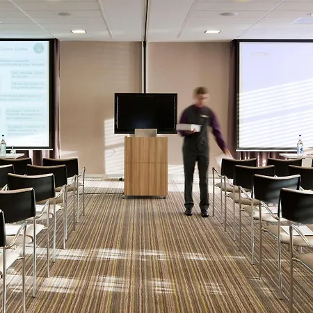 Otel Novotel Lausanne Bussigny 4*