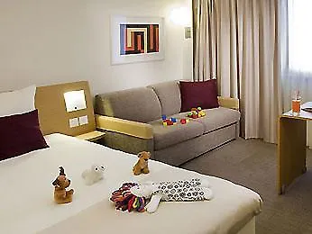 ノボテル ローザンヌ ビュッスィニー 4* クリシエ