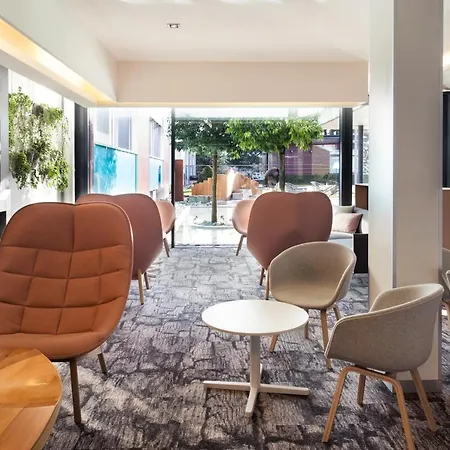 Novotel Lausanne Bussigny 4* Crissier