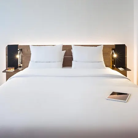 Novotel Lausanne Bussigny 4* Crissier